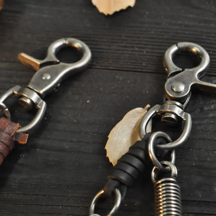 Portachiavi in pelle con piccole ali d'angelo a forma di croce - image 5