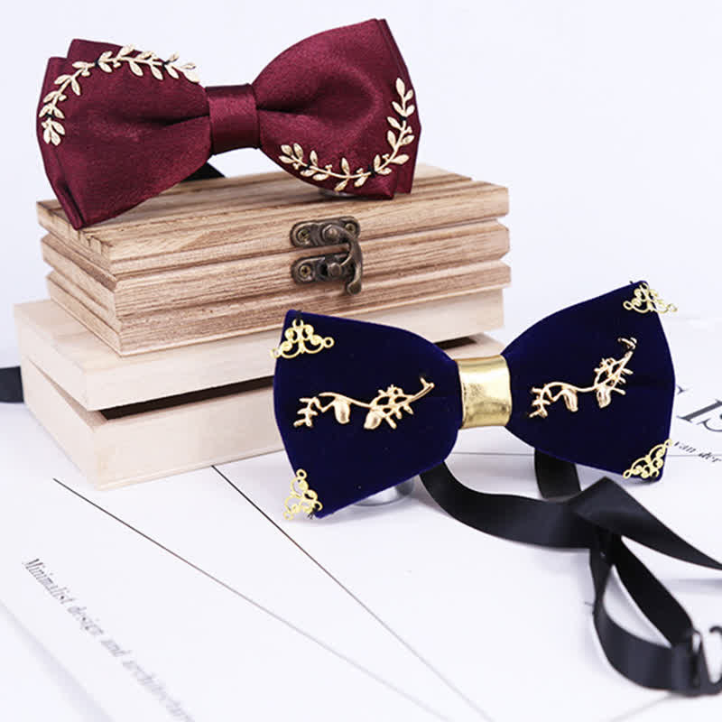 Papillon da uomo con decorazione in foglia di metallo con applicazione in oro