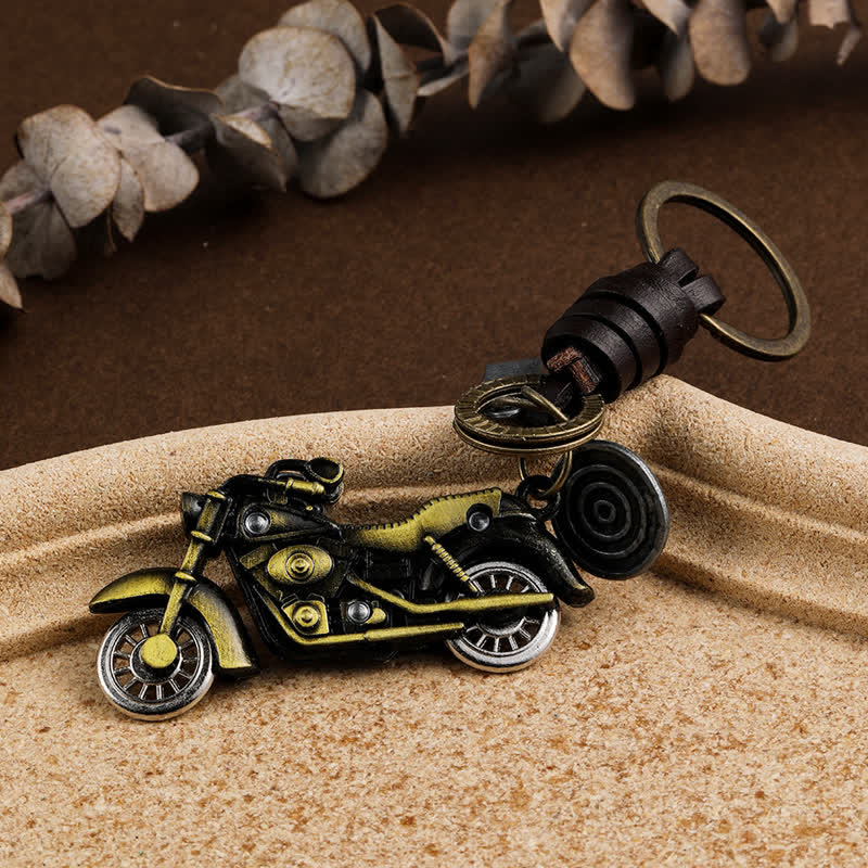 Portachiavi in pelle con ciondolo motocicletta retrò 3D