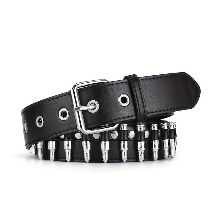 Cintura in pelle con decorazioni a rivetti e proiettili punk alla moda