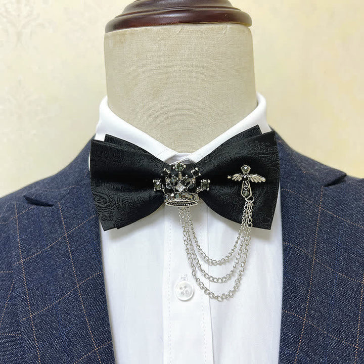 Papillon da uomo con corona in metallo argentato e catena a croce