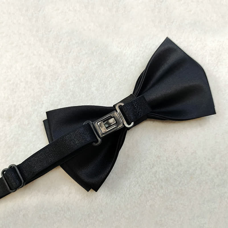 Papillon da uomo con corona in metallo argentato e catena a croce