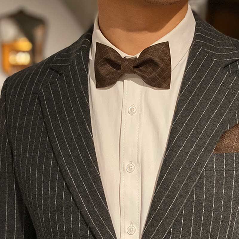 Papillon scozzese marrone scuro vintage in stile britannico da uomo