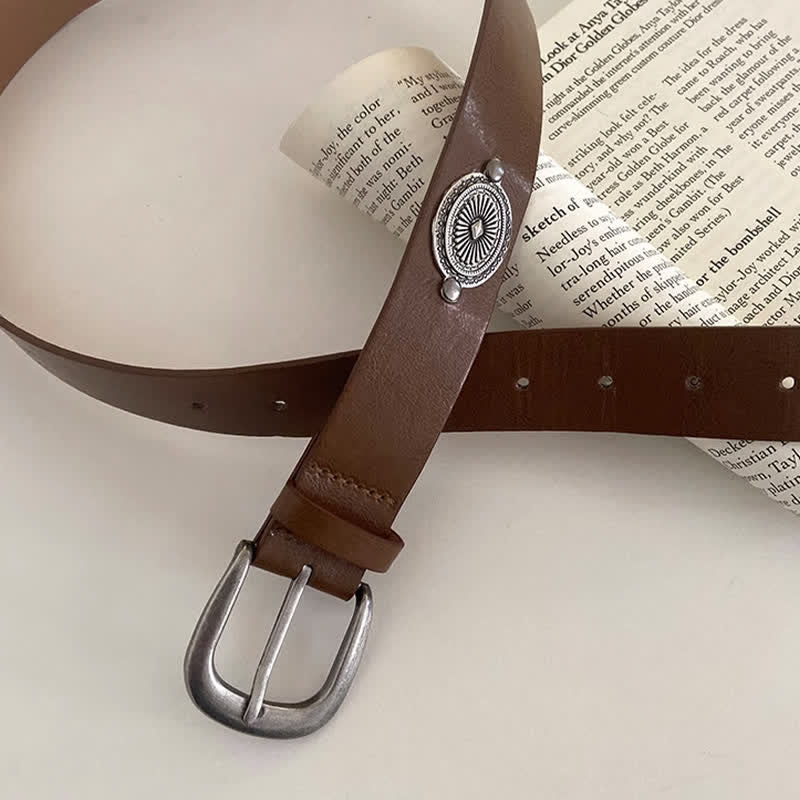Cintura in pelle con decorazione in metallo e borchie Concho da donna
