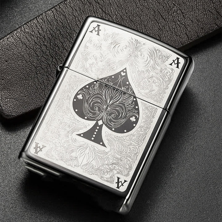 Accendino a cherosene ricaricabile Ace of Spades Black Ice