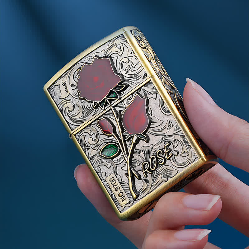 Accendino portatile a cherosene ricaricabile con fiori di rosa