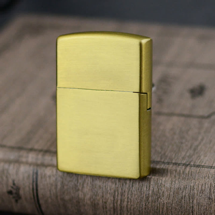 Accendino a butano ricaricabile con design a forma di grande teschio - image 4
