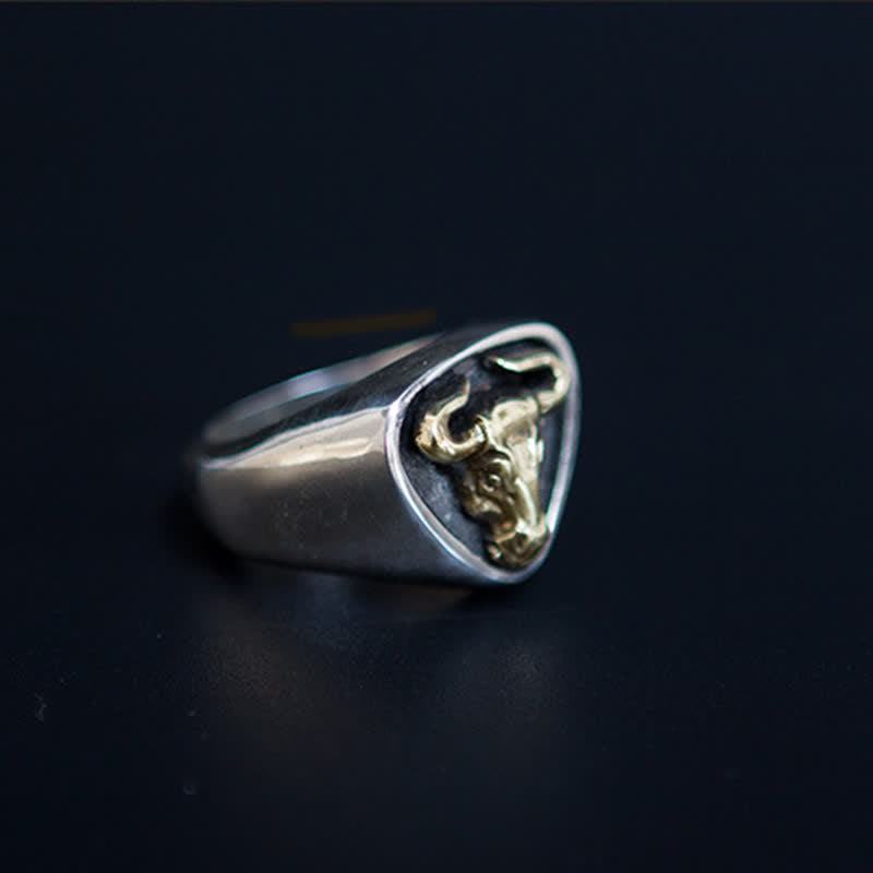 Anello regolabile con apertura a forma di toro e cavallo dominante da uomo