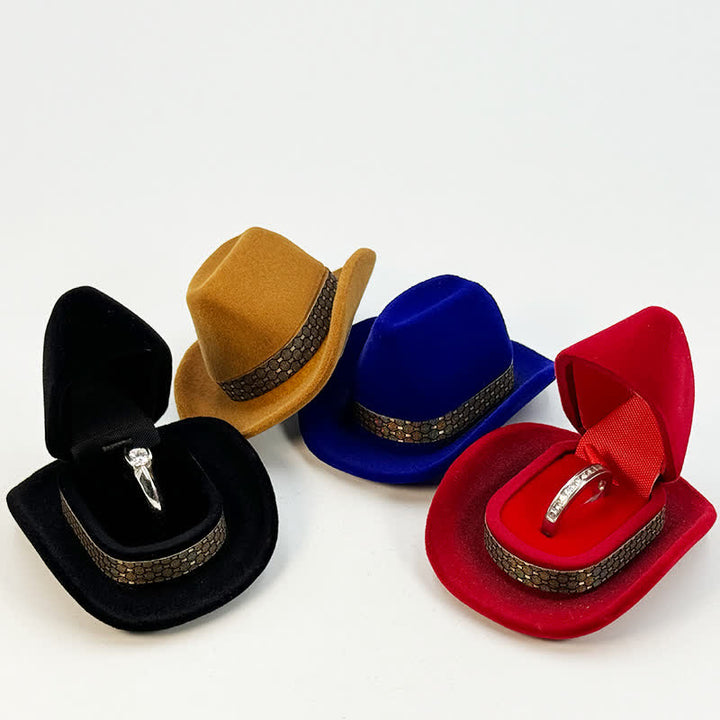 Cappello da cowboy carino occidentale con scatola porta-anello in velluto