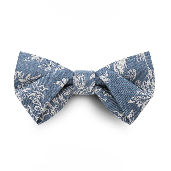 Papillon in denim con motivo a spina di pesce con fiori della serie blu da uomo