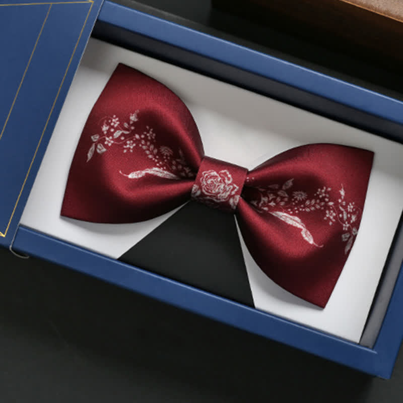 Papillon da uomo elegante con motivo floreale e vegetale