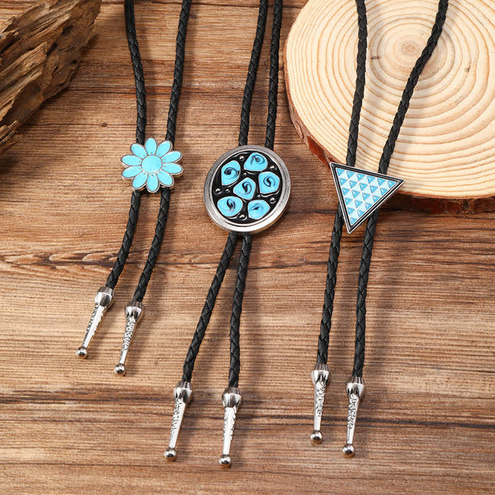 Cravatta Bolo Triangolo con Fiori Ovali Smaltati Blu