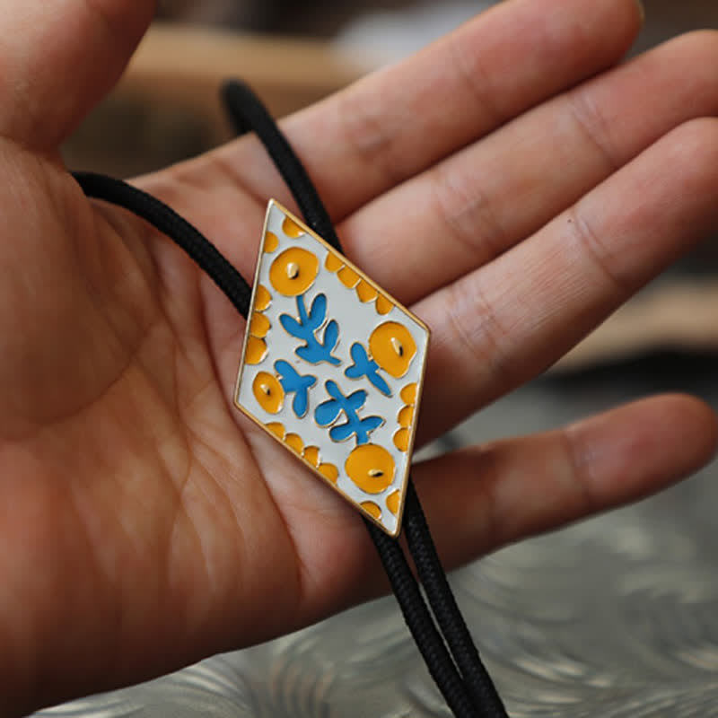 Cravatta Bolo con piccolo fiore colorato e rombo retrò