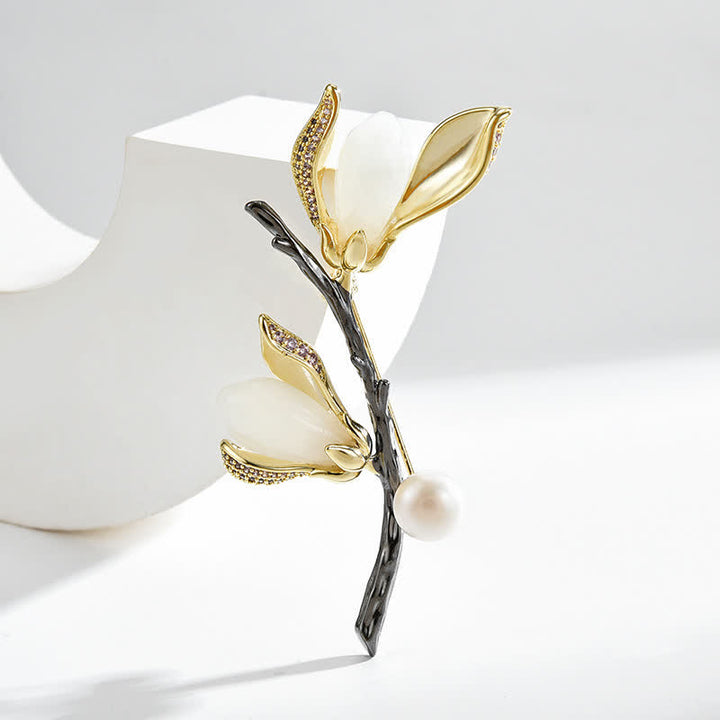 Spilla con perla imitazione di lusso Magnolia da donna