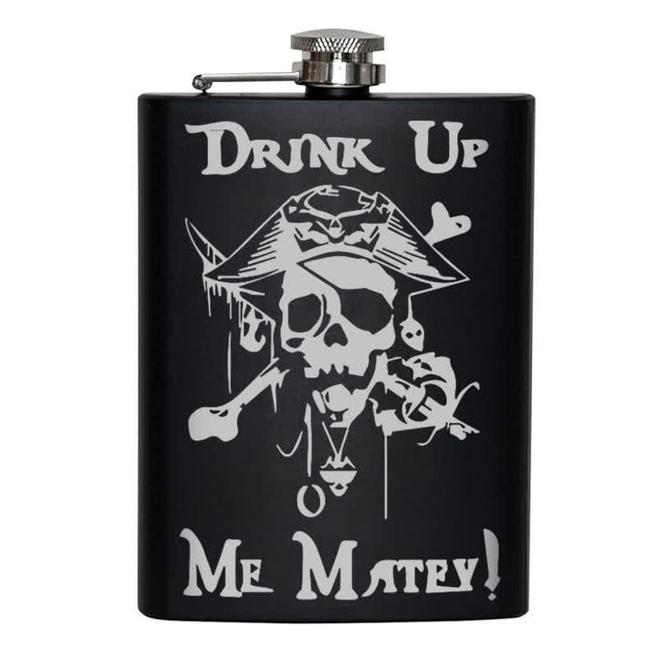 Borraccia portatile in acciaio inossidabile con motivo laser a teschio pirata da 3-8 oz - image 3
