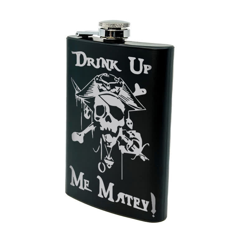 Borraccia portatile in acciaio inossidabile con motivo laser a teschio pirata da 3-8 oz - image 4