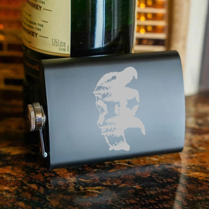 Borraccia portatile in acciaio inossidabile con motivo laser Bear Mountains da 3-8 oz - image 7