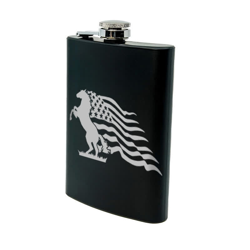 Borraccia portatile in acciaio inossidabile con motivo laser a bandiera USA da 3-8 oz - image 9