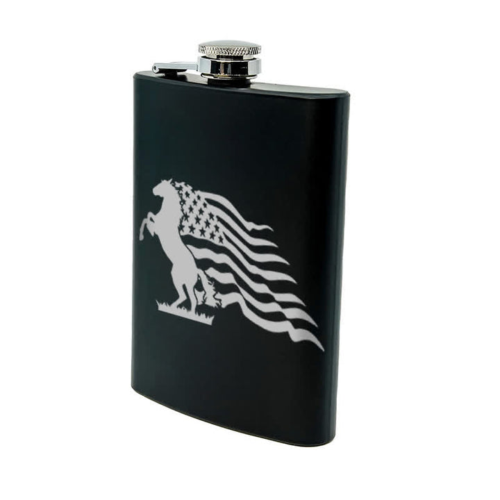 Borraccia portatile in acciaio inossidabile con motivo laser a bandiera USA da 3-8 oz - image 9