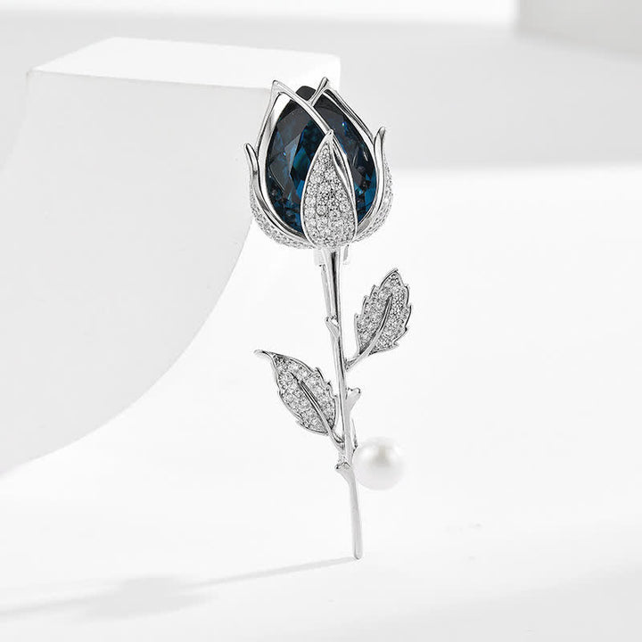 Spilla da donna in cristallo creato con tulipano blu di classe