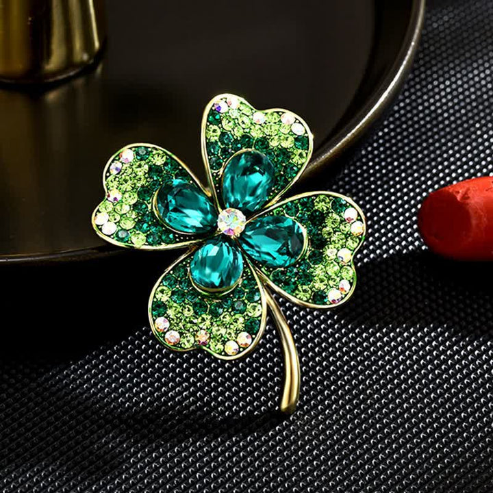 Spilla da donna con quadrifoglio fortunato verde