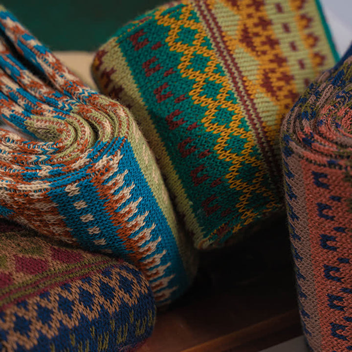 Calzini in cotone con motivo etnico tribale colorato