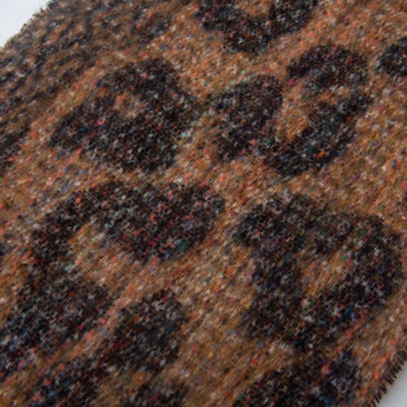 Sciarpa corta con frange e stampa leopardata unisex