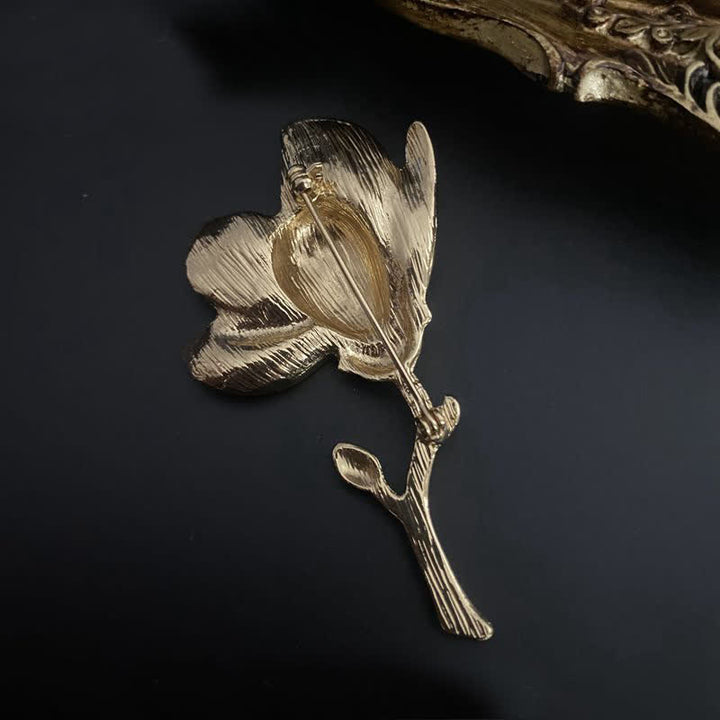 Spilla da donna in stile corte esagerato con magnolia bianca