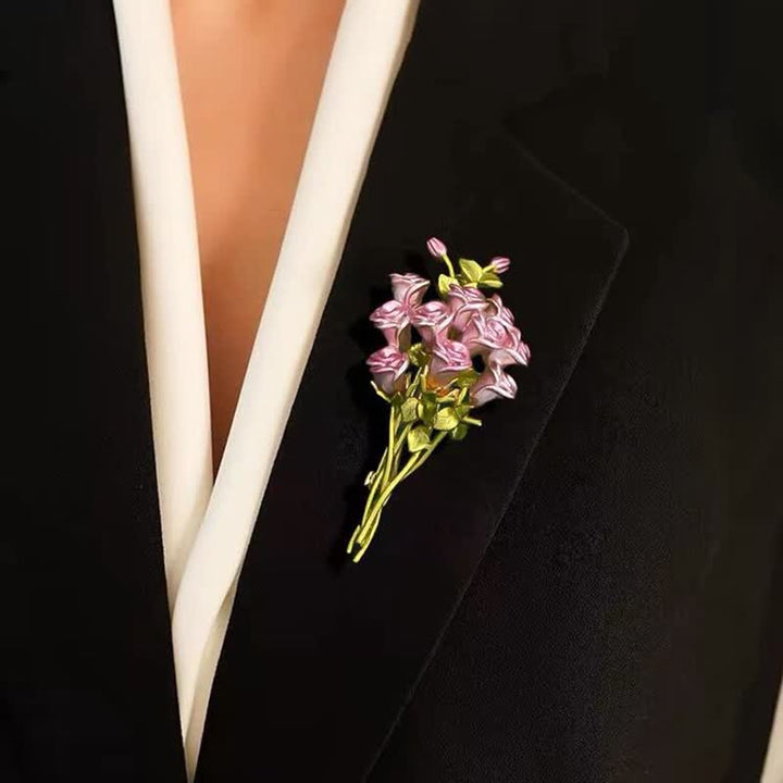 Spilla da donna con bouquet di rose rosa e verdi