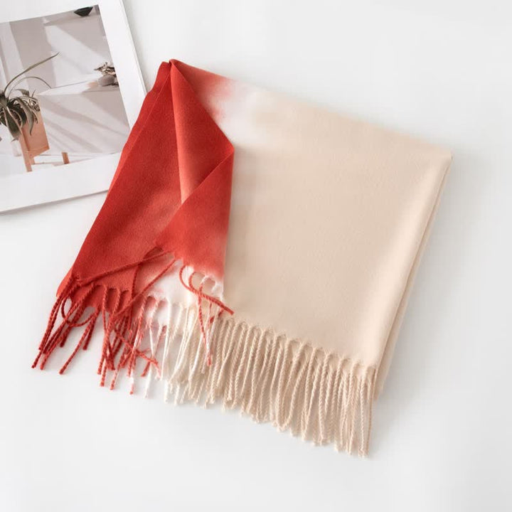 Sciarpa unisex in finto cashmere con frange colorate sfumate - Rosso e avorio - image 12