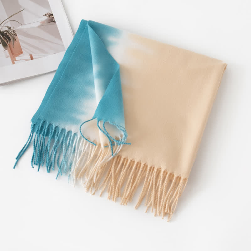 Sciarpa unisex in finto cashmere con frange colorate sfumate