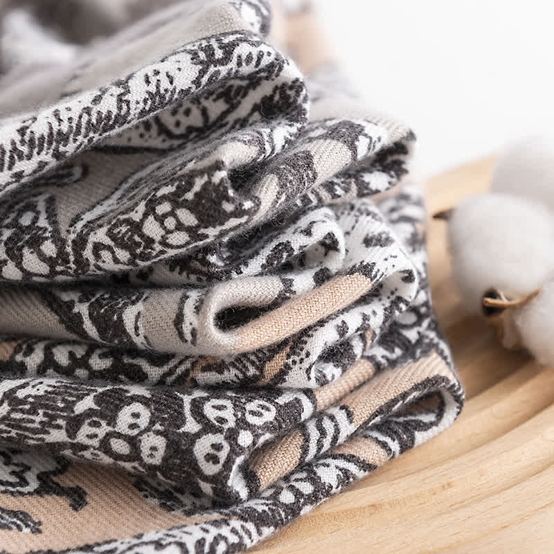 Sciarpa da donna vintage in stile nazionale con stampa grigia