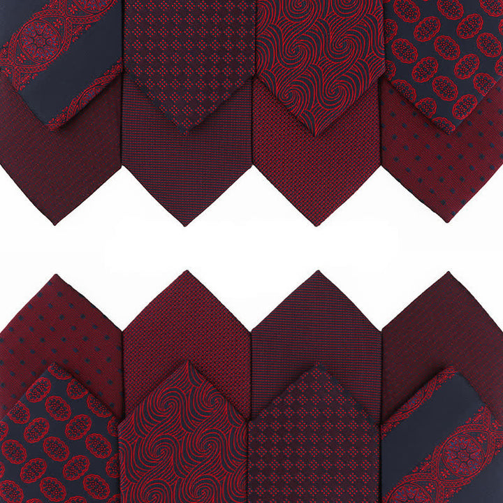 Cravatta da uomo elegante color rosso vino scuro