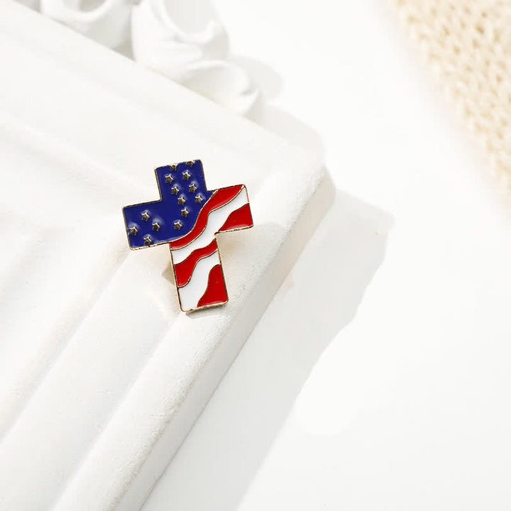 Spilla unisex con bandiera americana e croce patriottica