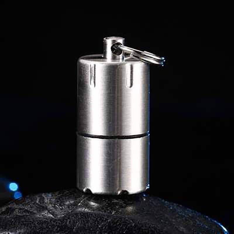 Mini capsula portatile ricarica ciondolo accendino cherosene