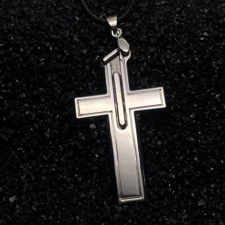 Collana con ciondolo multifunzione a forma di mini croce e coltello nascosto