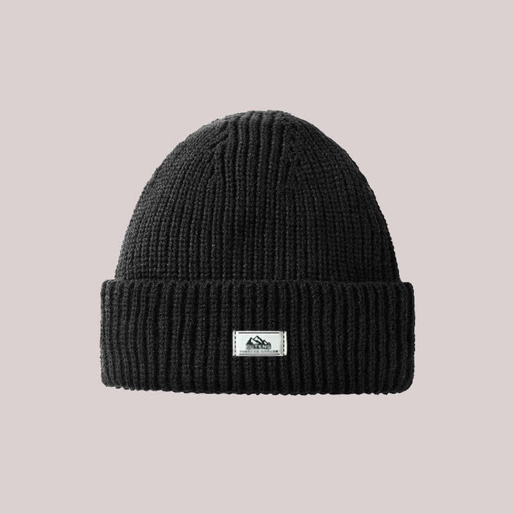 Cappello lavorato a maglia con berretto caldo senza visiera a cupola