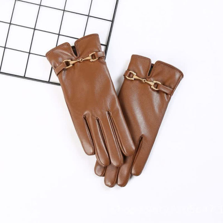 Guanti in pelle PU in velluto caldo con decorazione in metallo da donna