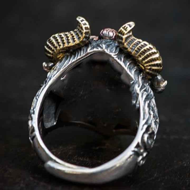 Anello regolabile con apertura a forma di toro e cavallo dominante da uomo
