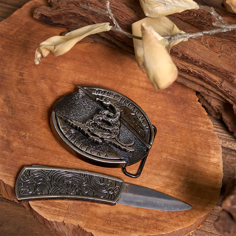 Set di collana con ciondolo a forma di toro con corna di cervo, fibbia a serpente e coltello nascosto fai da te