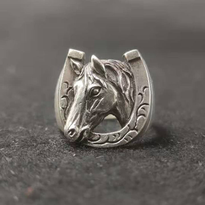 Anello regolabile con apertura a forma di toro e cavallo dominante da uomo
