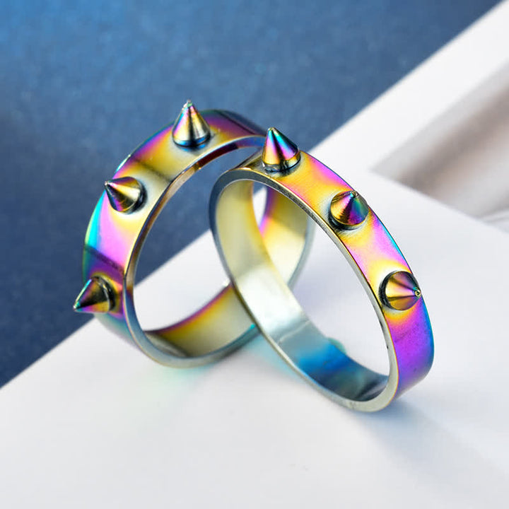 Anello di autodifesa con 3 rivetti in stile punk