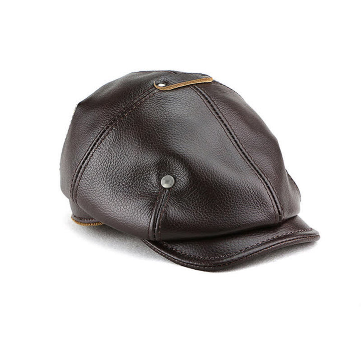 Cappello basco in pelle con rivetti, stile pittore ed artista chic
