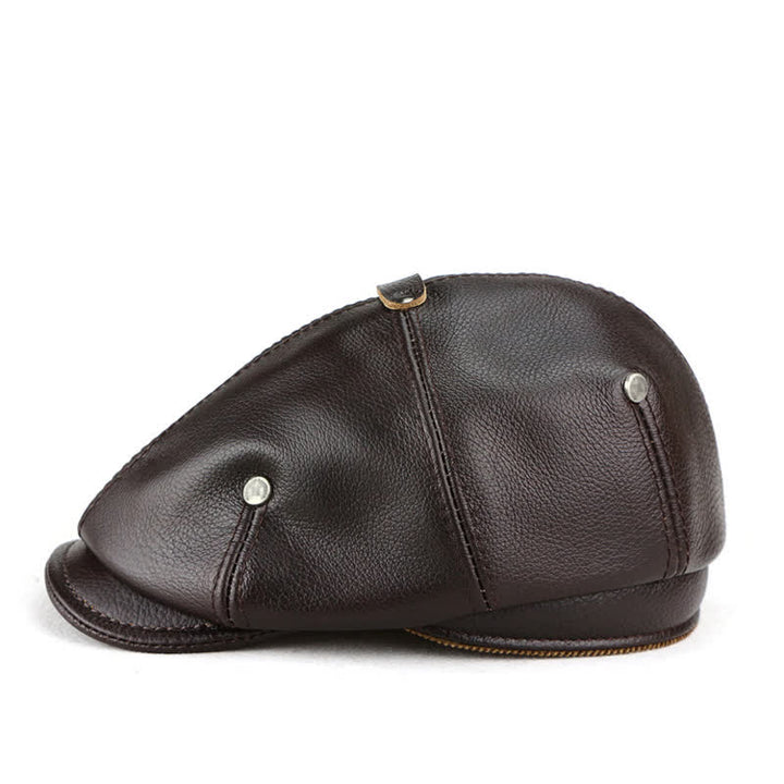 Cappello basco in pelle con rivetti, stile pittore ed artista chic