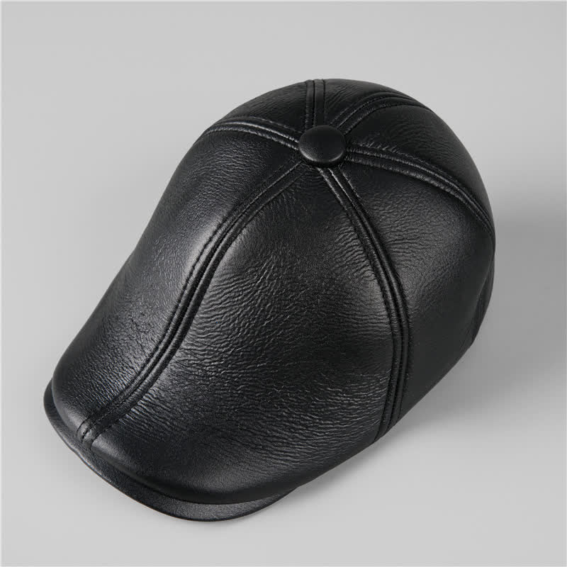 Cappello basco in pelle con paraorecchie caldi e berretto di edera nero
