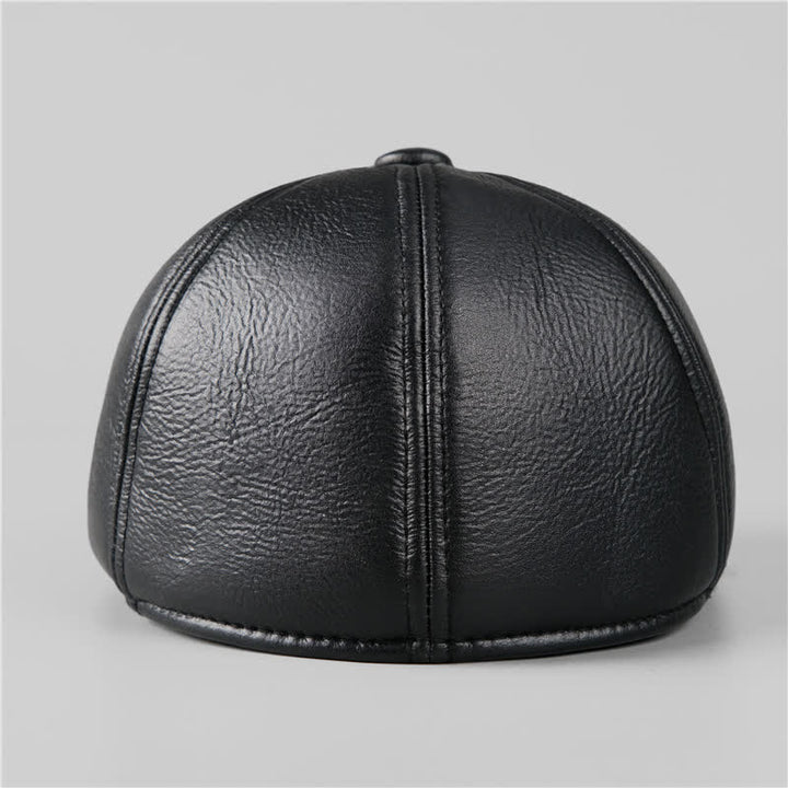 Cappello basco in pelle con paraorecchie caldi e berretto di edera nero