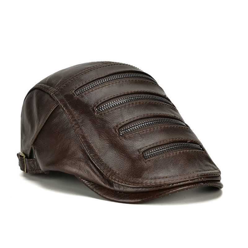 Cappello basco in pelle con decorazione a cerniera orizzontale