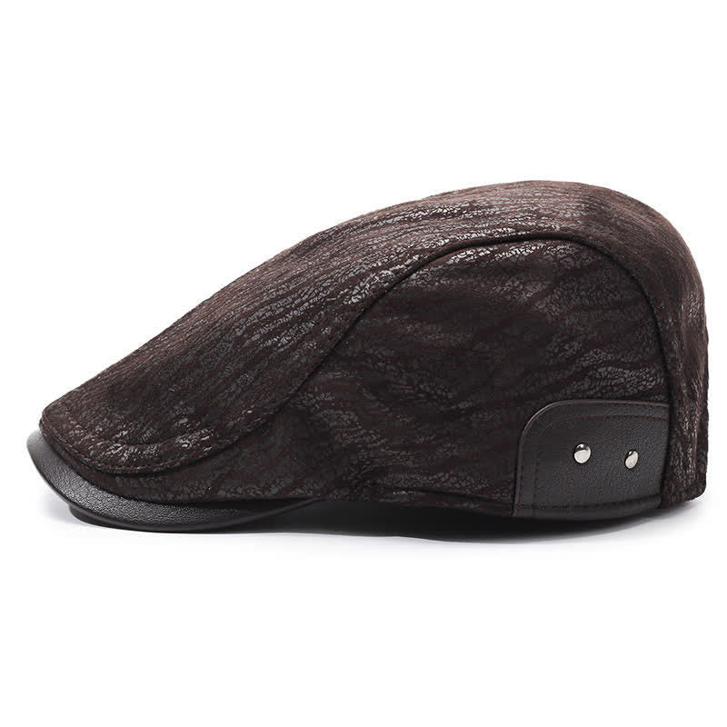 Cappello basco in pelle con stampa unica e regolazione laterale