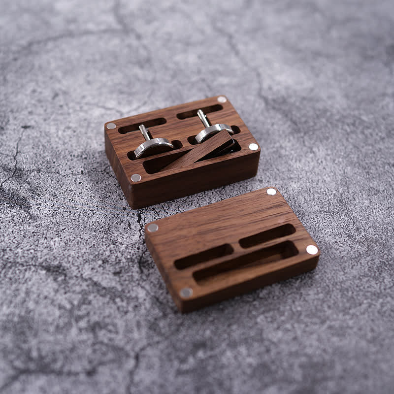Set di gemelli in legno per matrimonio da uomo con superficie a scatola e incisione personalizzata - image 5