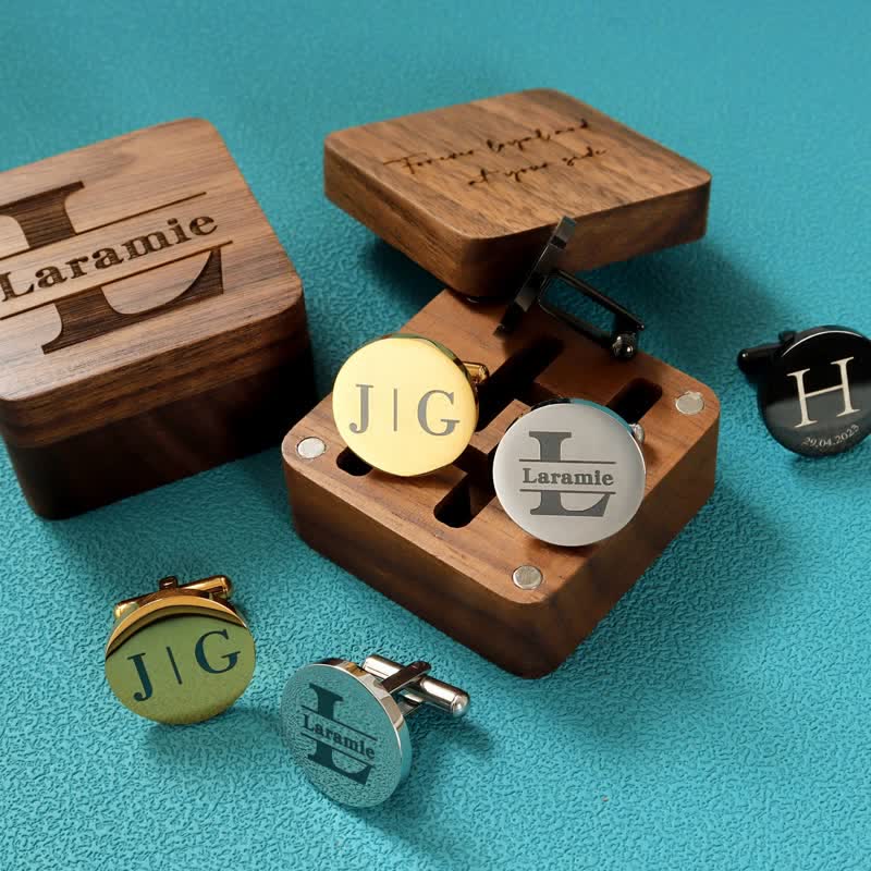 Set di gemelli in legno per matrimonio da uomo con superficie a scatola e incisione personalizzata